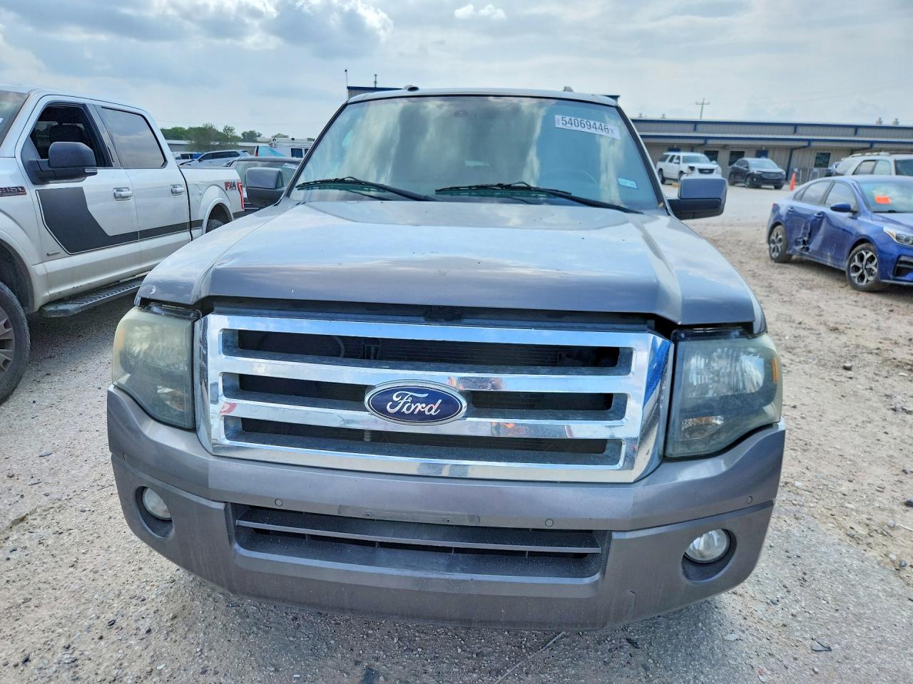 2014 Ford Expedition VIN 1FMJK1K54EEF63877 photo 5