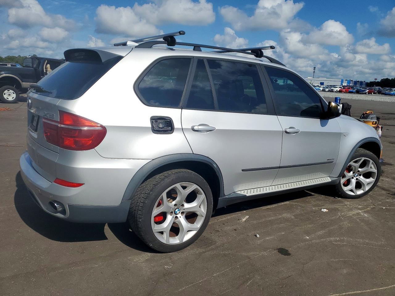 2011 BMW X5 VIN 5UXZV4C50BL741014 photo 3