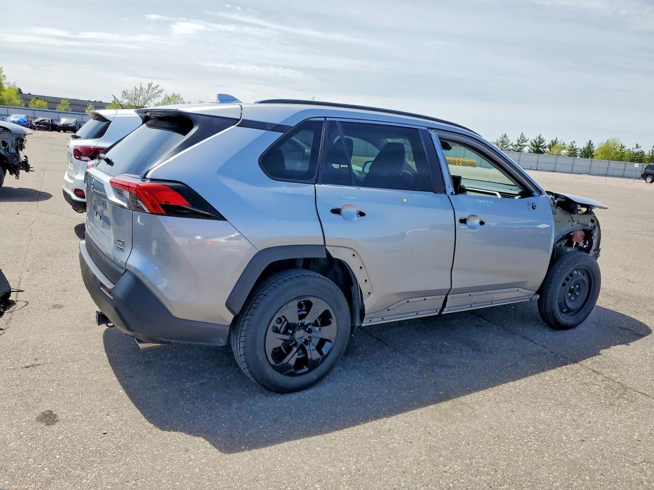 2020 Toyota Rav4 VIN 2T3F1RFV8LW109465 photo 3