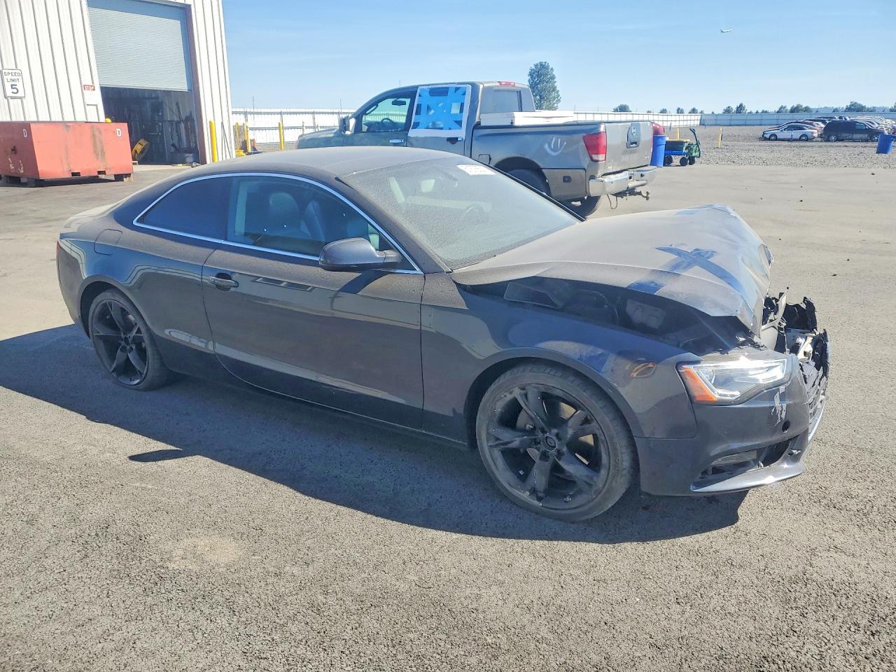 2013 Audi A5 VIN WAUCFAFR8DA072049 photo 4