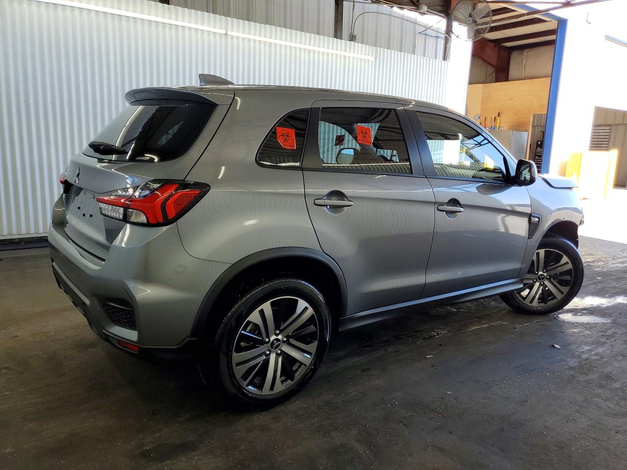 2026 Mitsubishi Outlander VIN JA4ARUAU5TU002675 photo 3