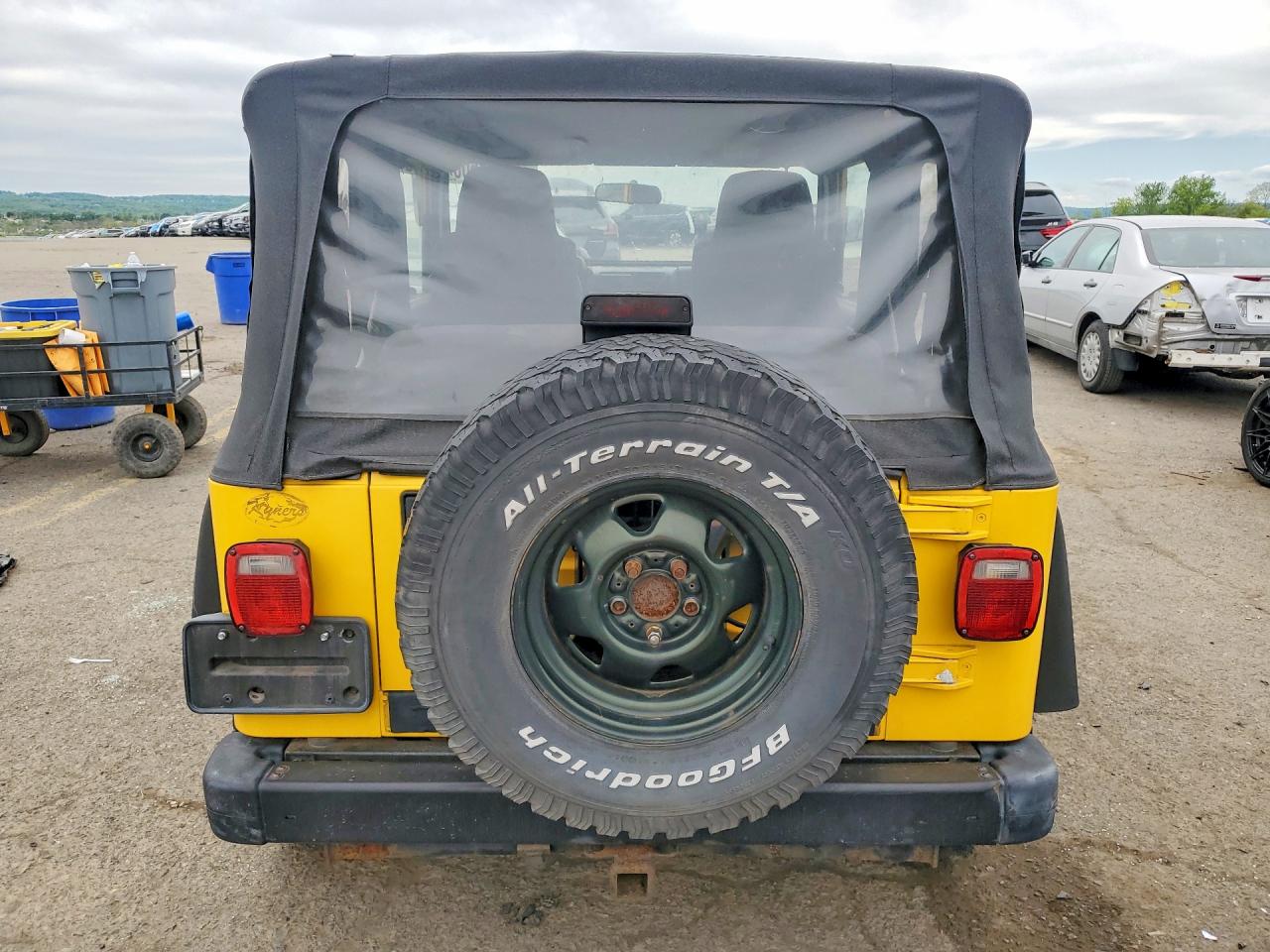 2004 Jeep Wrangler / VIN 1J4FA39S94P708574 photo 6