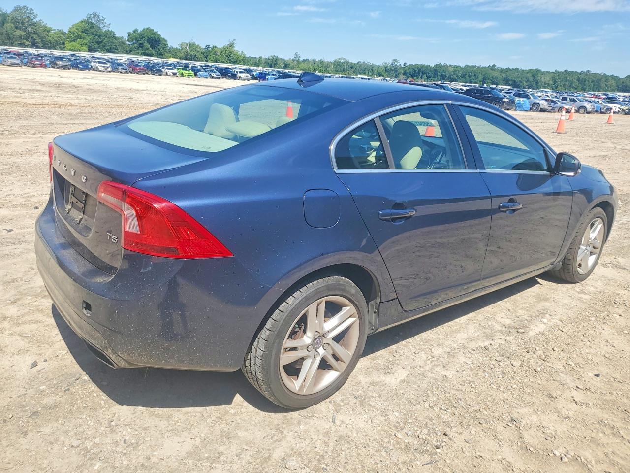 2015 VOLV S60 VIN YV140MFK5F1355728 photo 3