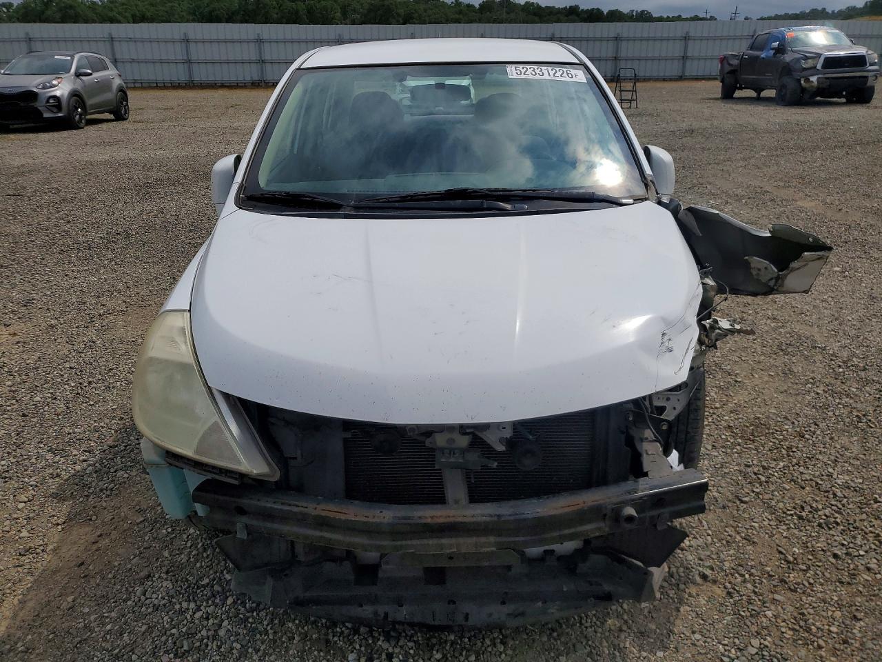 2008 Nissan Versa VIN 3N1BC11E08L389840 photo 5