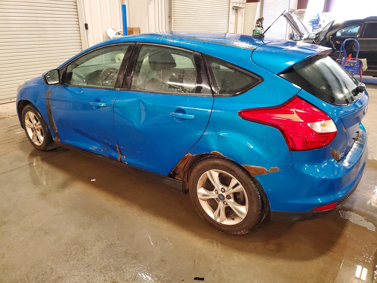 2012 Ford Focus VIN 1FAHP3K21CL446293 photo 2
