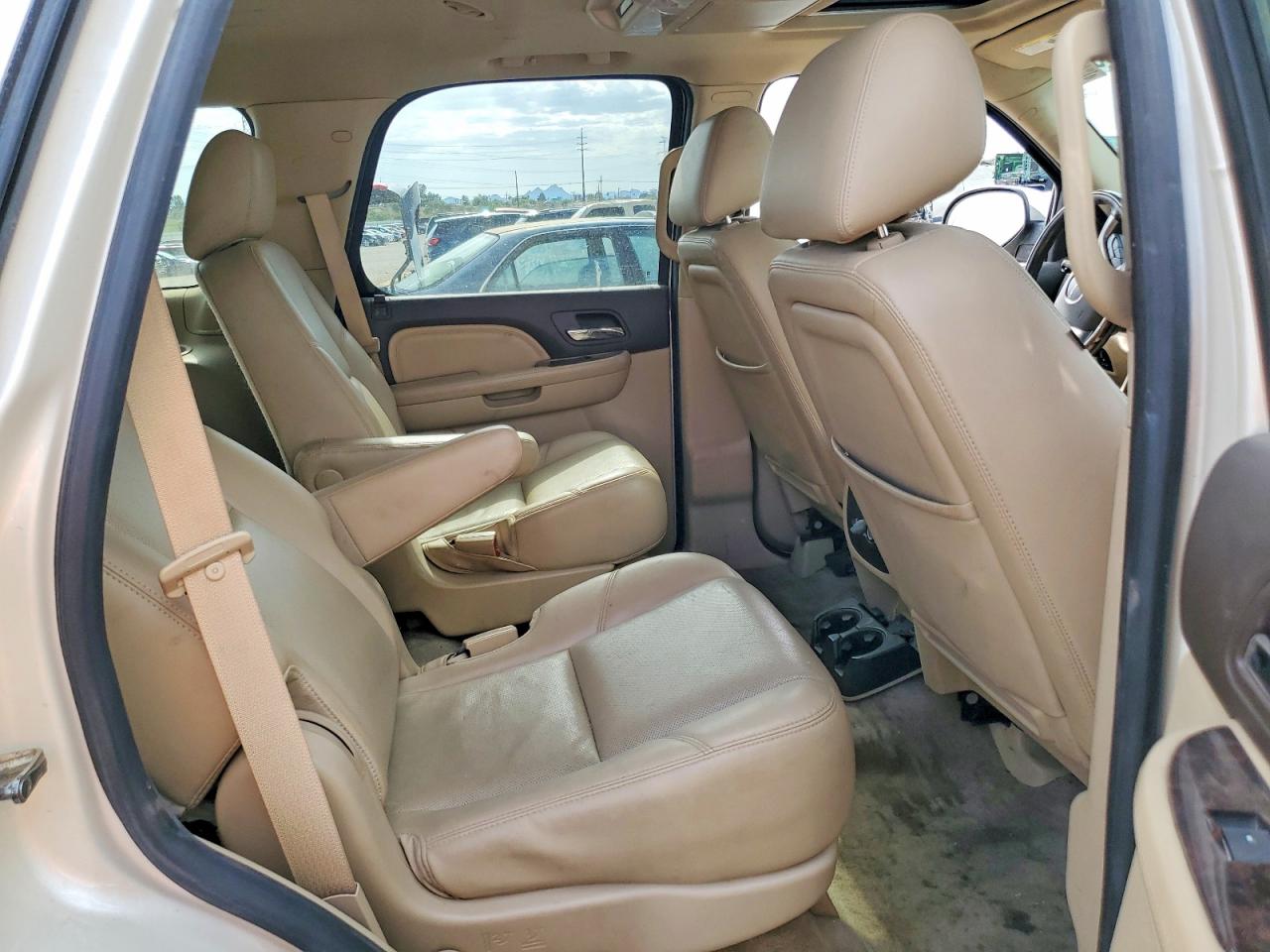 2014 GMC Yukon VIN 1GKS1EEF4ER108502 photo 10