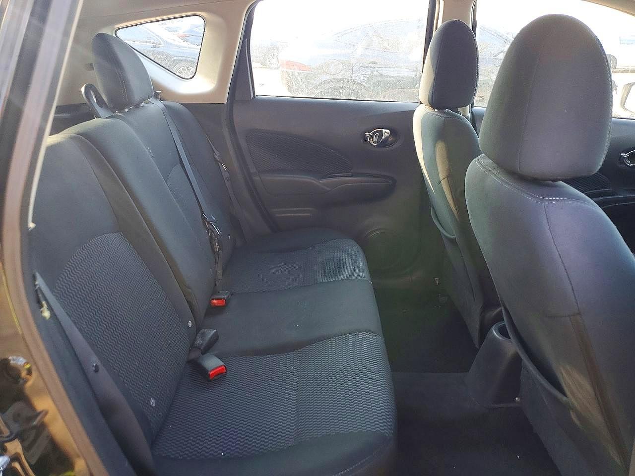 2015 Nissan Versa VIN 3N1CE2CP4FL362981 photo 10