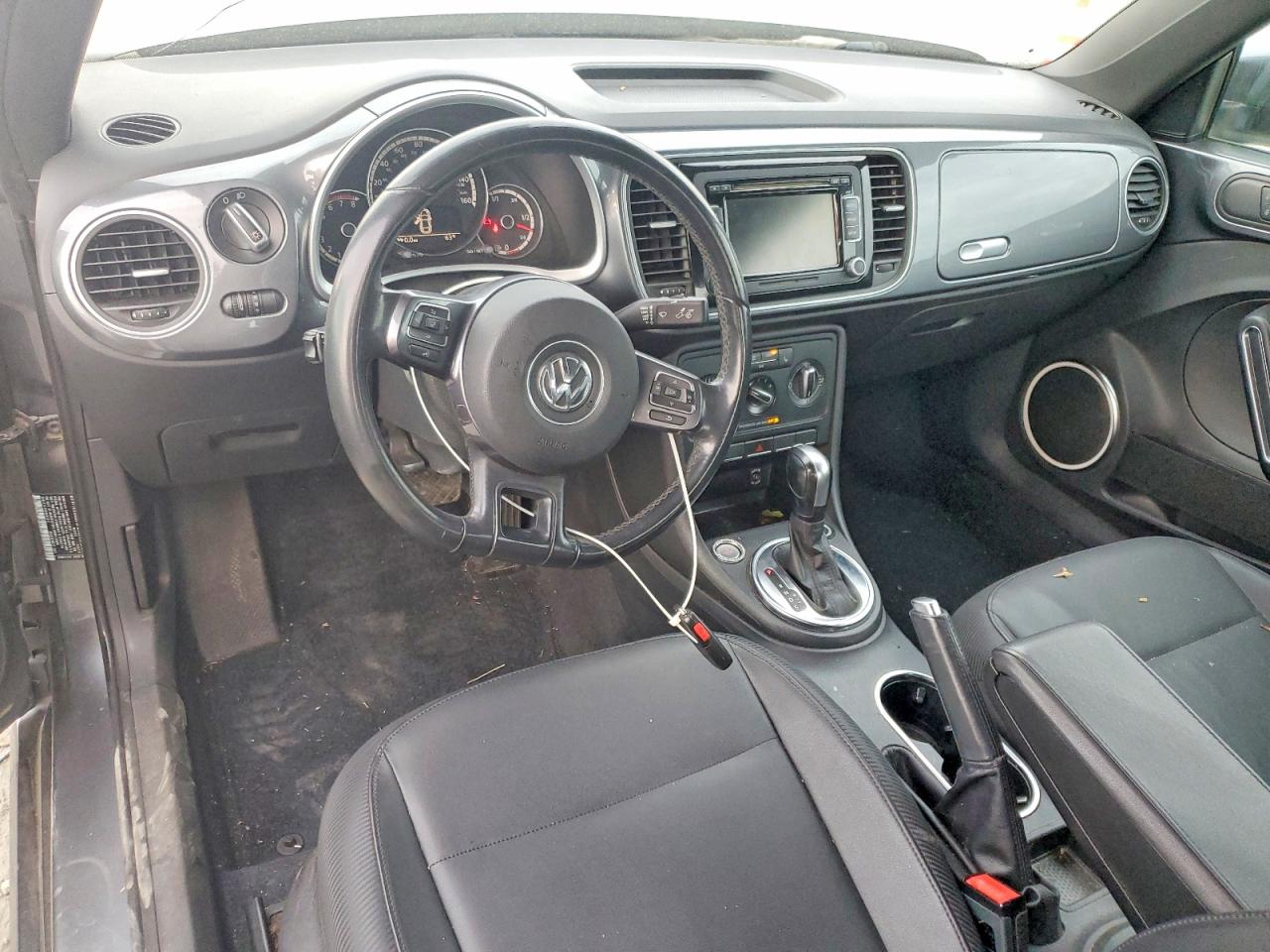 2013 Volkswagen Beetle VIN 3VWJP7ATXDM663271 photo 7