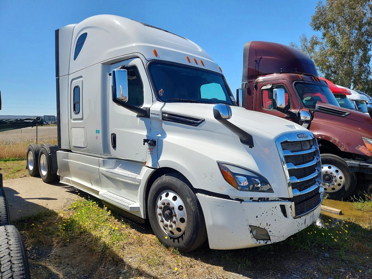 2019 FREIGHTLINER All other VIN 3AKJHHDR0KSKD5481 photo 1