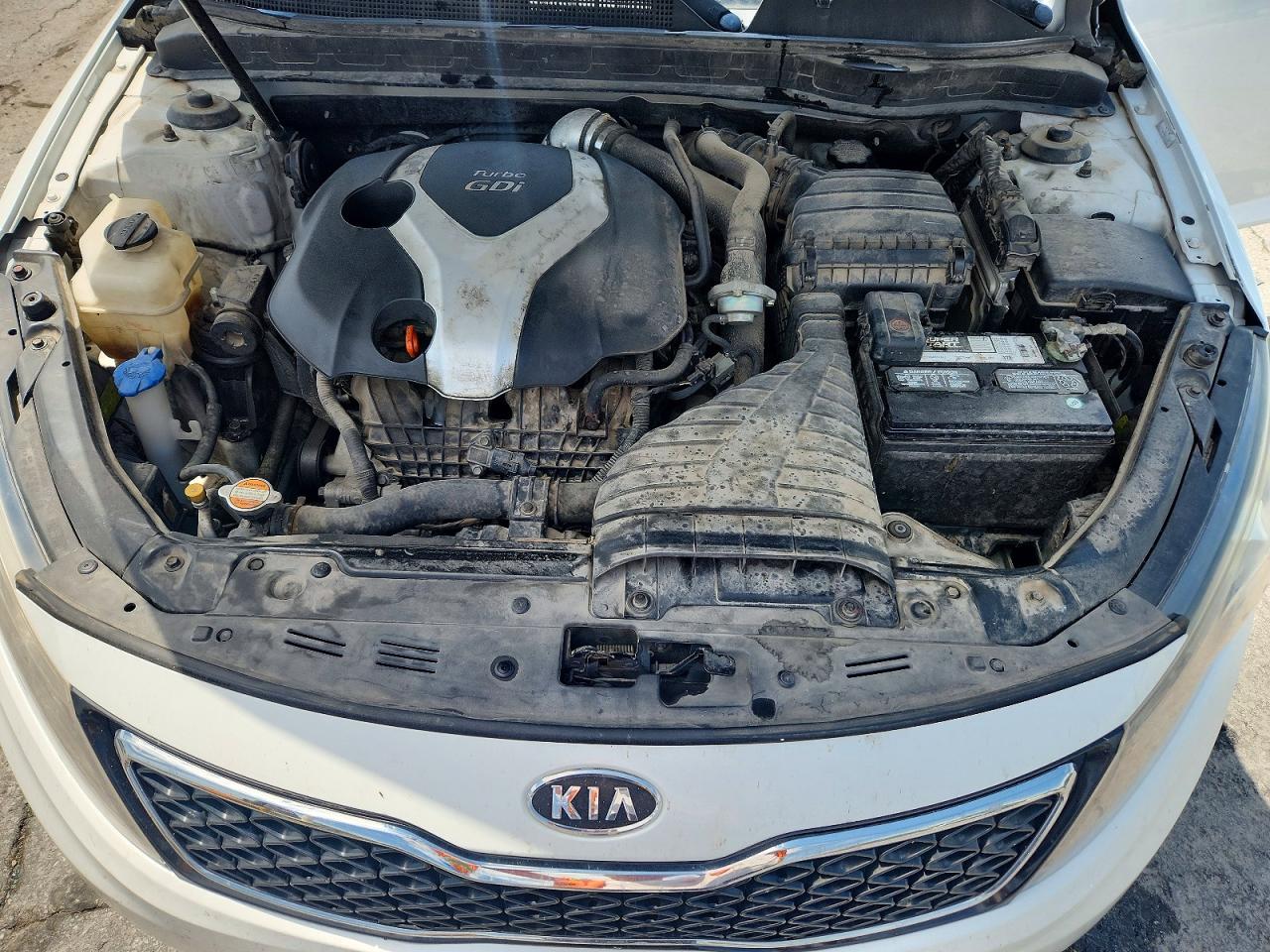 2012 Kia Optima VIN 5XXGR4A66CG073911 photo 11