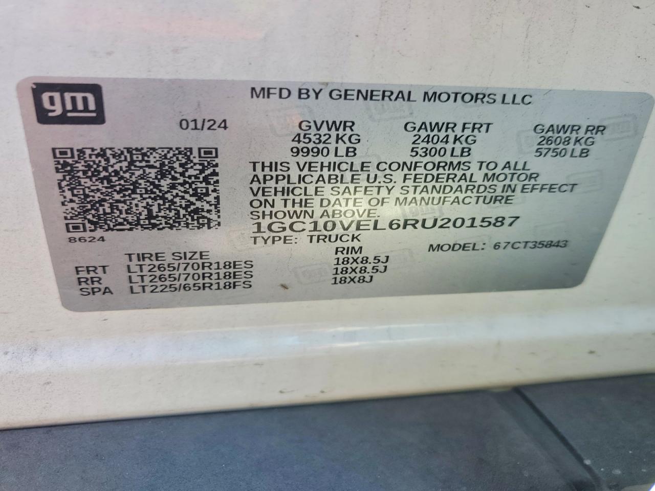 2024 CHEV All models VIN 1GC10VEL6RU201587 photo 12