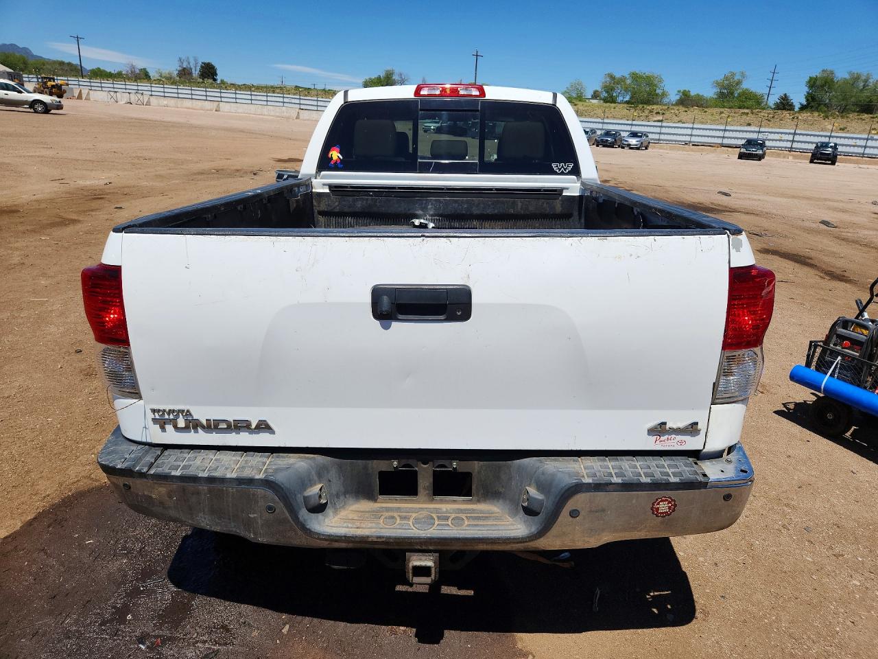 2012 Toyota Tundra VIN 5TFBY5F1XCX253613 photo 6