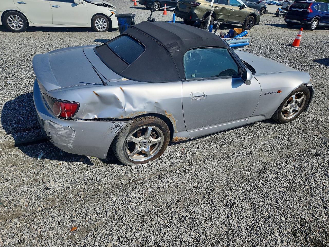 2002 Honda S2000 VIN JHMAP11442T002440 photo 3