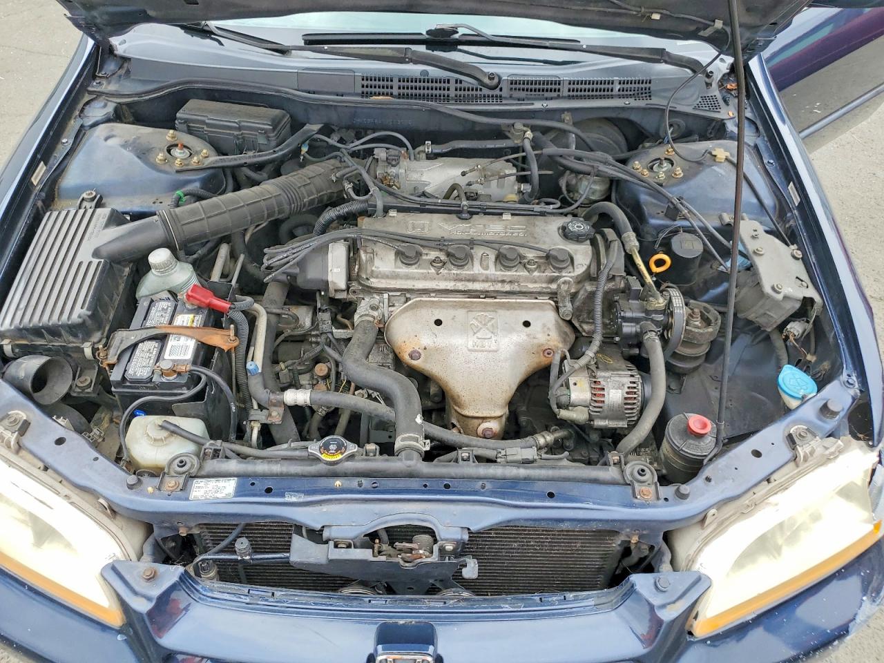 2000 HONDA Accord VIN JHMCG5647YC037751 photo 11