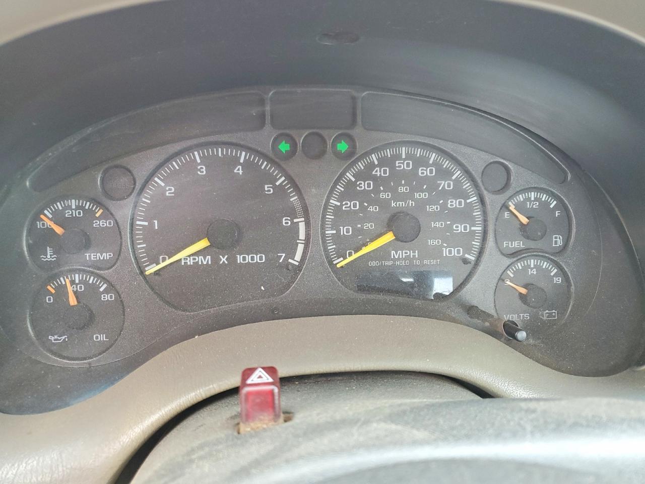 2000 GMC Sonoma VIN 1GTCS1942Y8110774 photo 9