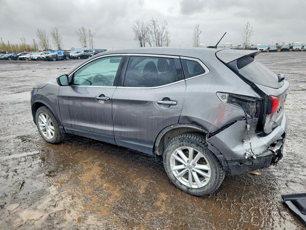 2018 NISS Rogue VIN JN1BJ1CR8JW264347 photo 2