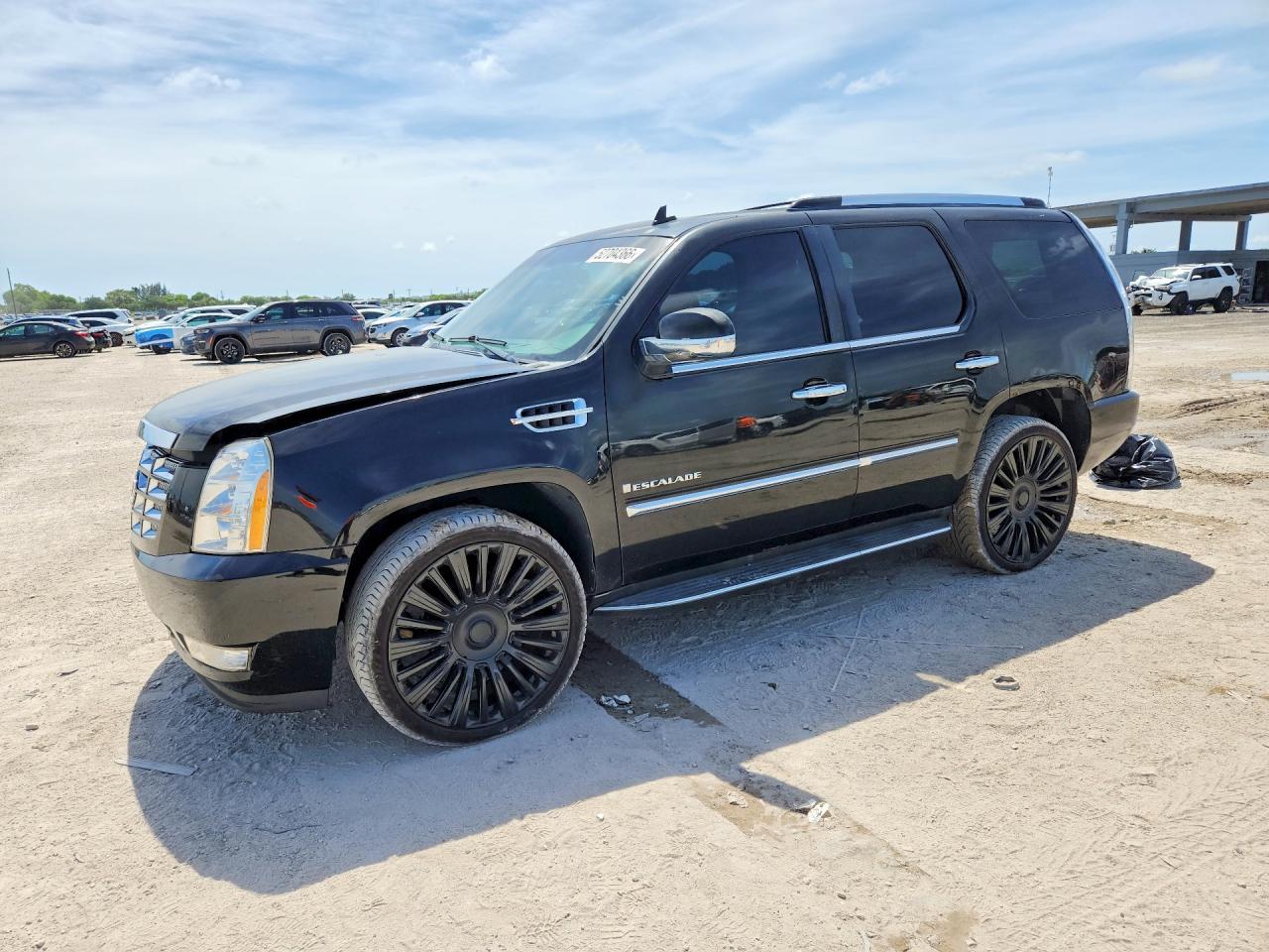 2008 Cadillac Escalade VIN 1GYFK63828R274181 photo 1