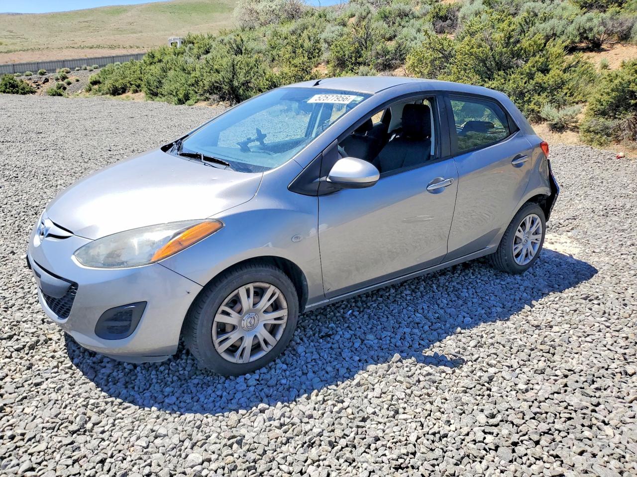 2014 Mazda 2 VIN JM1DE1KZ6E0187014 photo 1