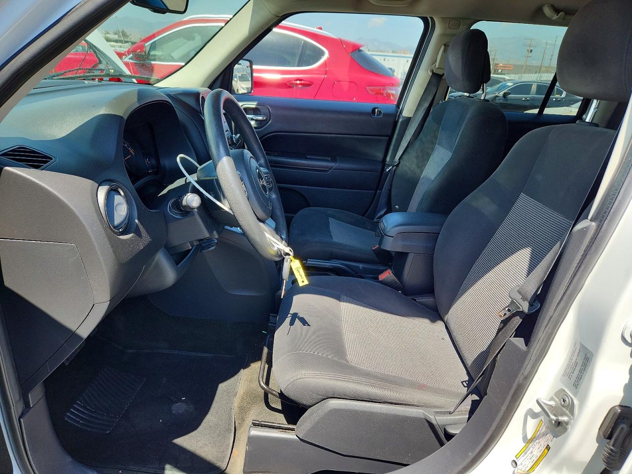 2016 Jeep Patriot VIN 1C4NJPBA1GD675666 photo 7