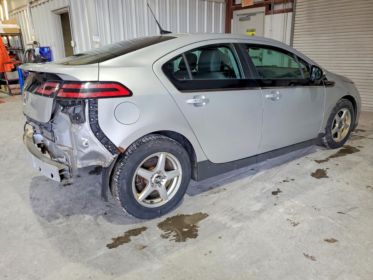 2013 CHEV Volt VIN 1G1RH6E49DU132194 photo 3