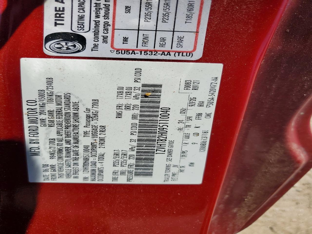 2009 FORD Mustang VIN 1ZVHT82H095110040 photo 12