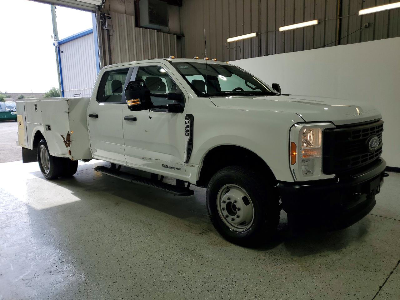 2025 Ford F350 VIN 1FD8W3HT7SEC61628 photo 4