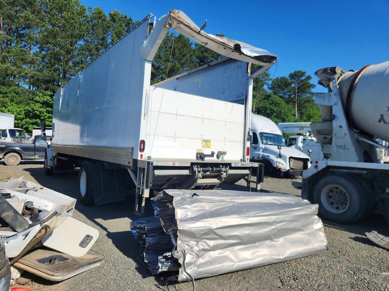 2020 FREIGHTLINER All other VIN 3ALACWFC1LDLY3253 photo 2