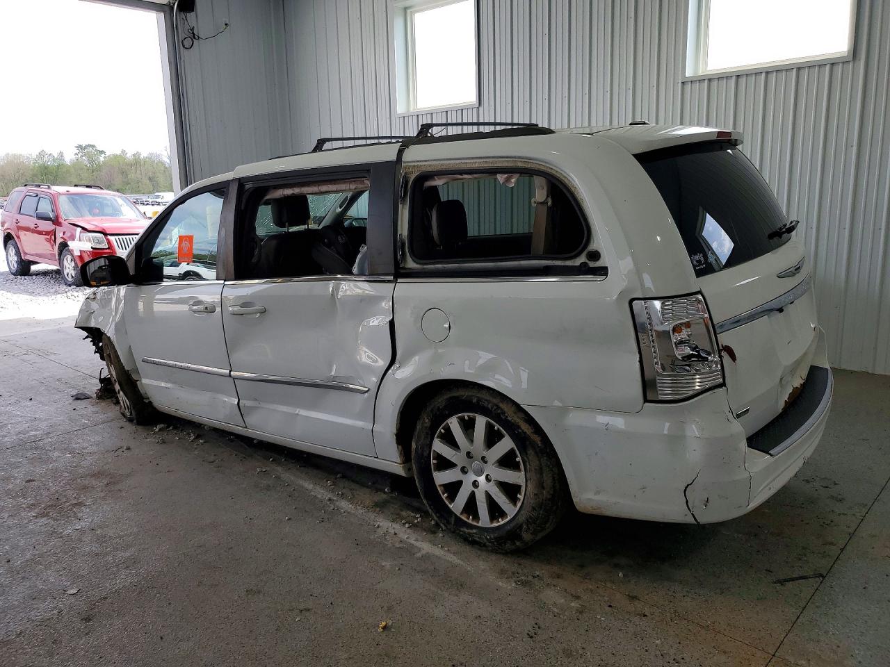 2014 Chrysler Minivan VIN 2C4RC1BGXER342664 photo 2