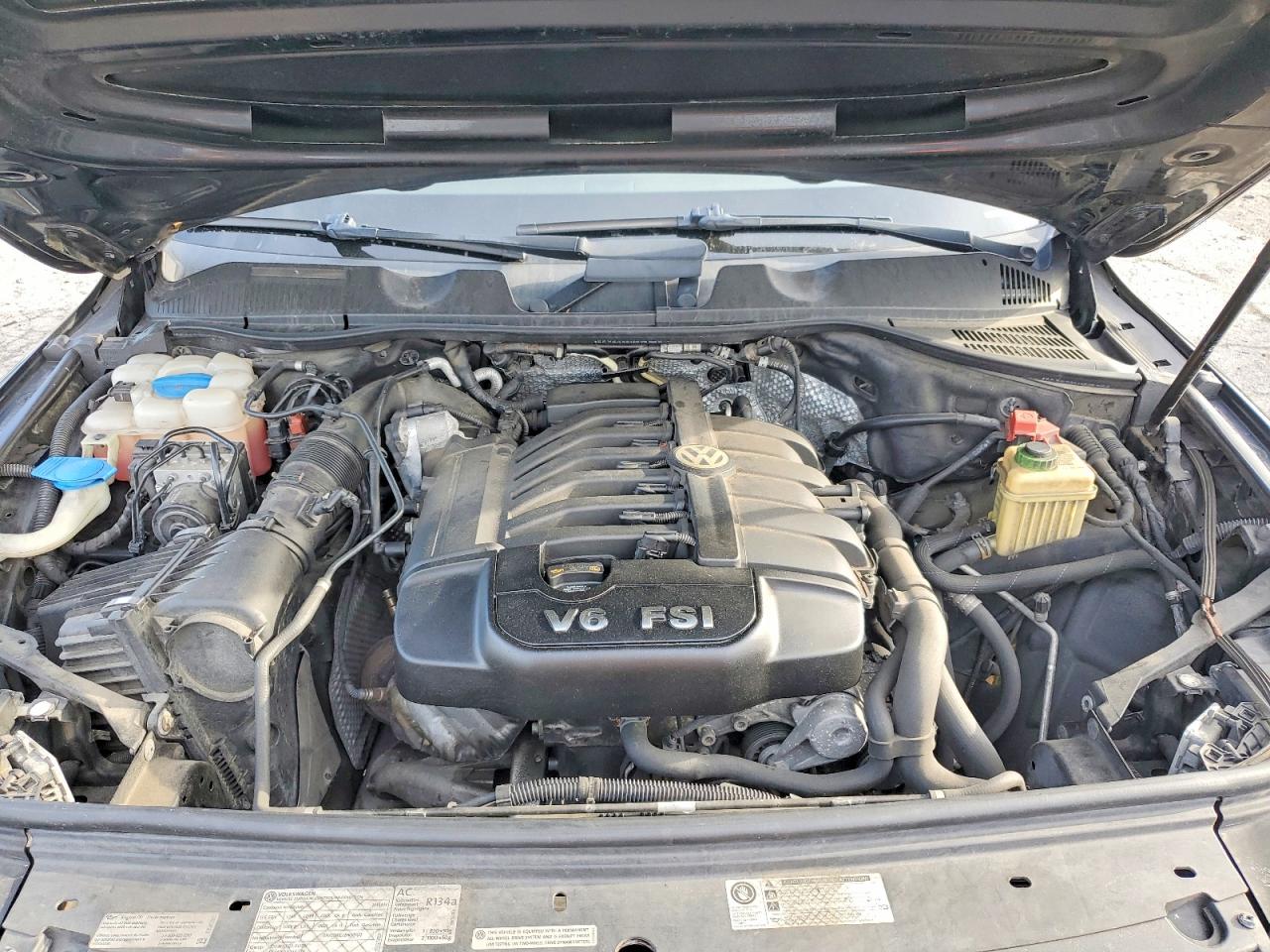 2013 Volkswagen Touareg VIN WVGEF9BP5DD007314 photo 12
