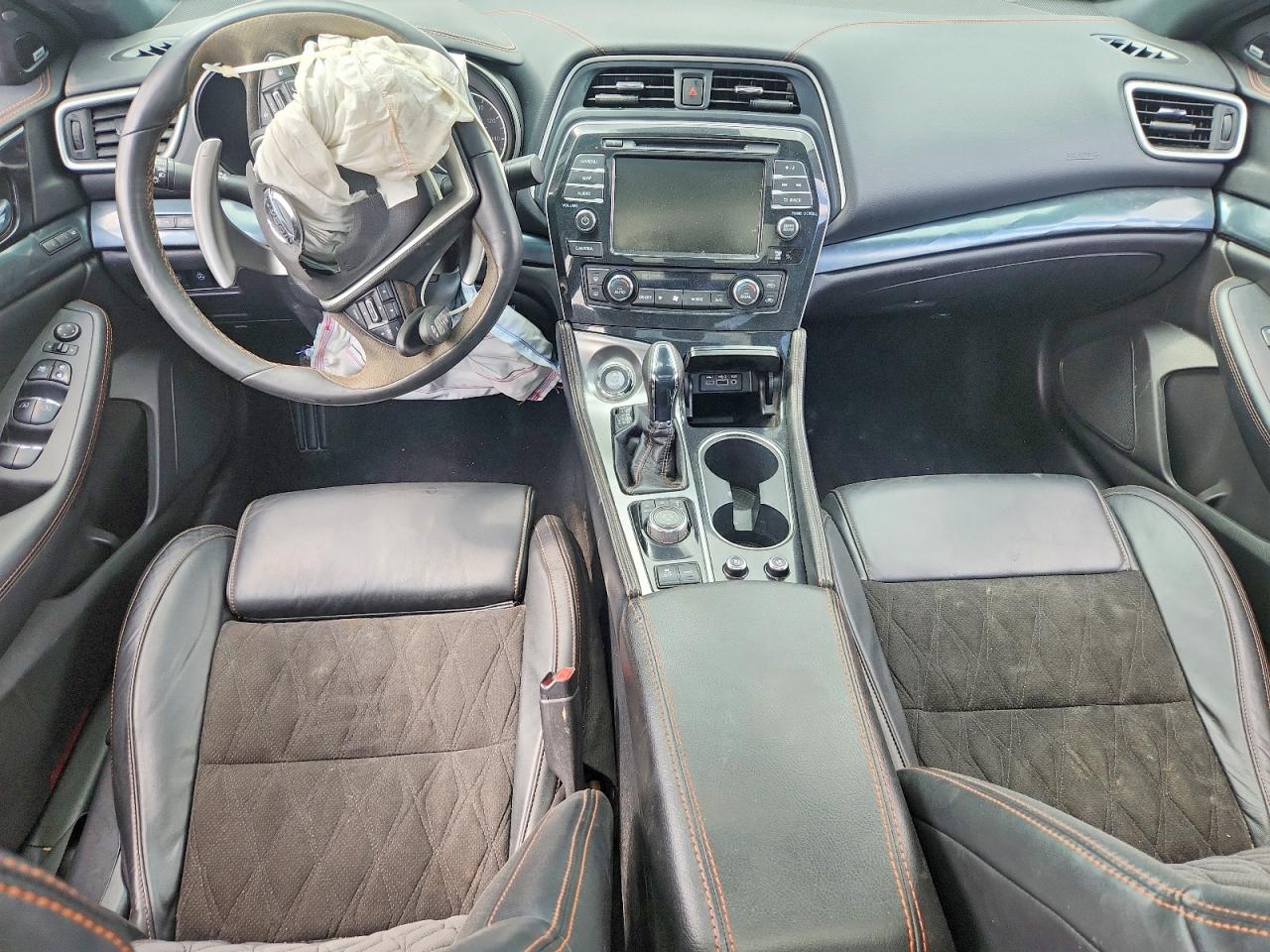 2019 Nissan Maxima VIN 1N4AA6AV3KC383485 photo 8