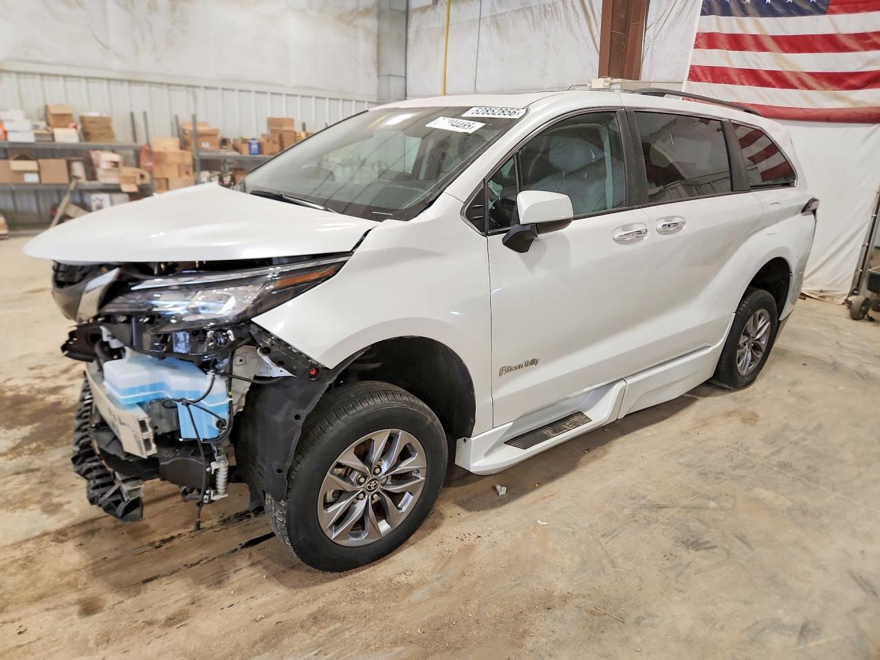 2023 Toyota All models VIN 5TDJRKEC1PS177821 photo 1