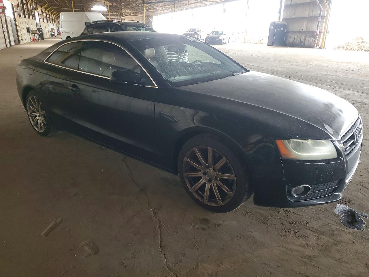 2011 Audi A5 VIN WAULFAFR0BA081812 photo 4