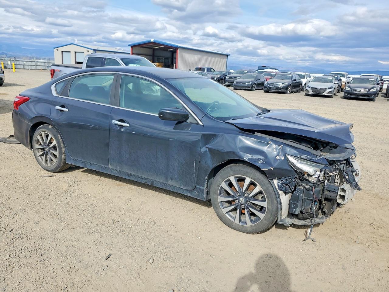 2017 NISS Altima VIN 1N4AL3AP0HC170884 photo 4