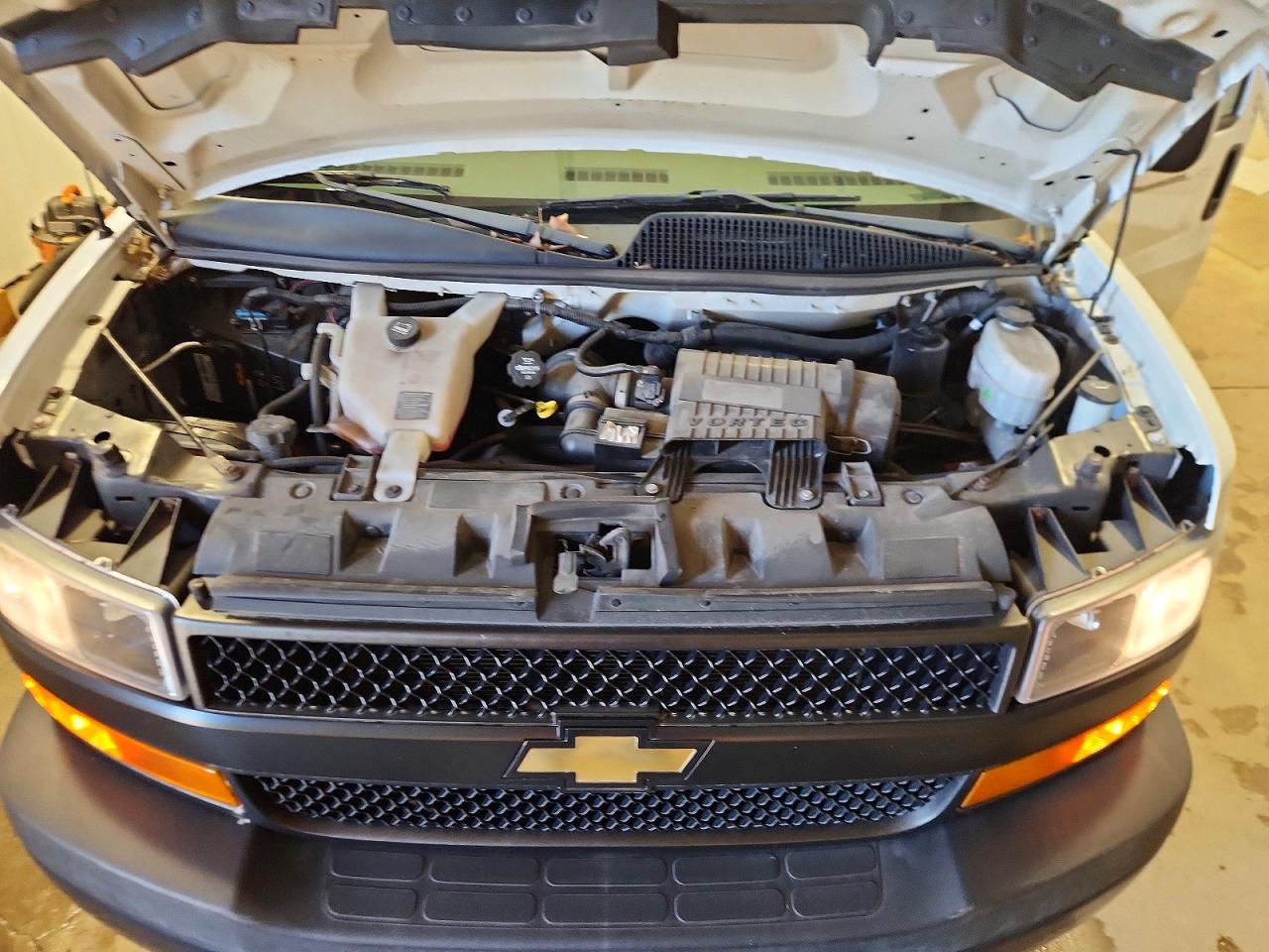 2020 CHEV Express VIN 1GCWGAFG5L1162057 photo 12