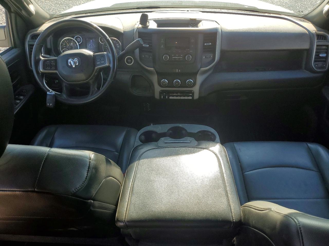 2021 Ram 3500 VIN 3C7WRTCL4MG578016 photo 8
