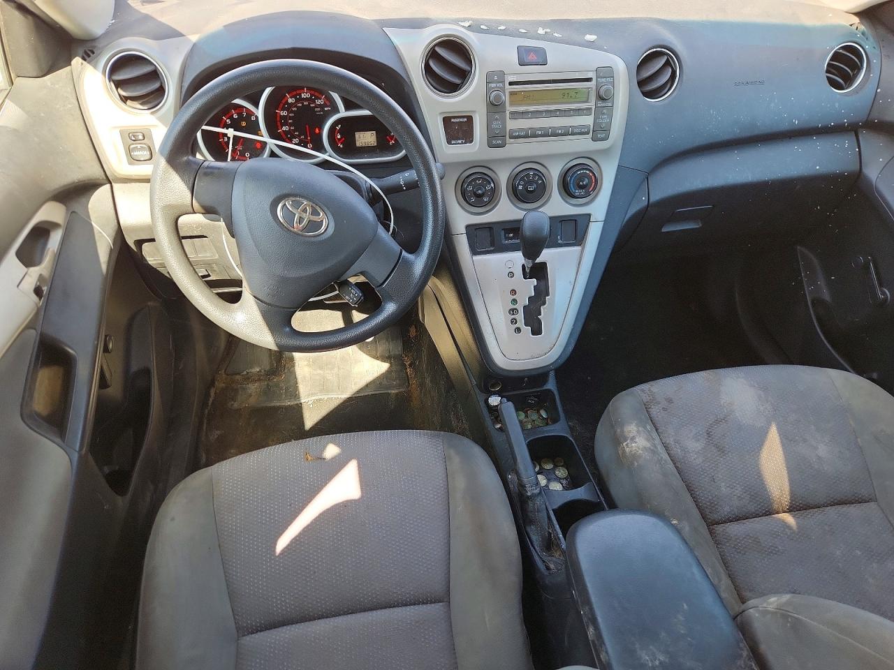 2009 Toyota Matrix VIN 2T1KU40E69C152318 photo 8