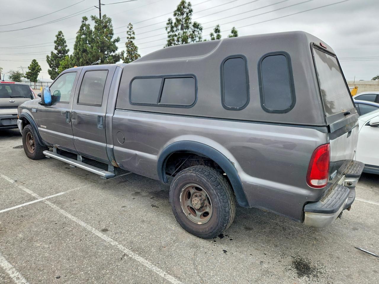 2004 Ford All models VIN 1FTNW21P64ED62712 photo 2