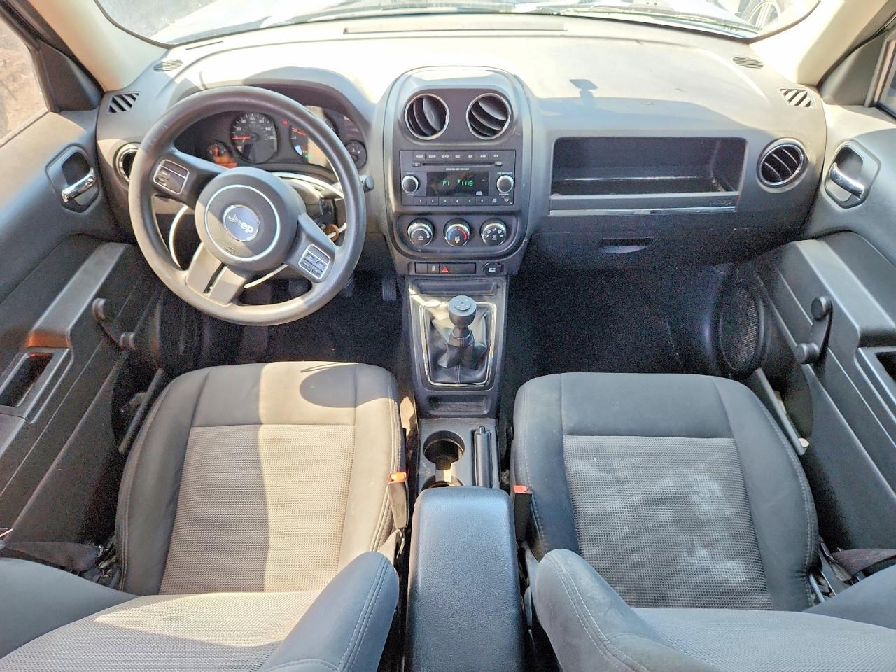 2013 Jeep Patriot VIN 1C4NJPBA1DD108823 photo 8