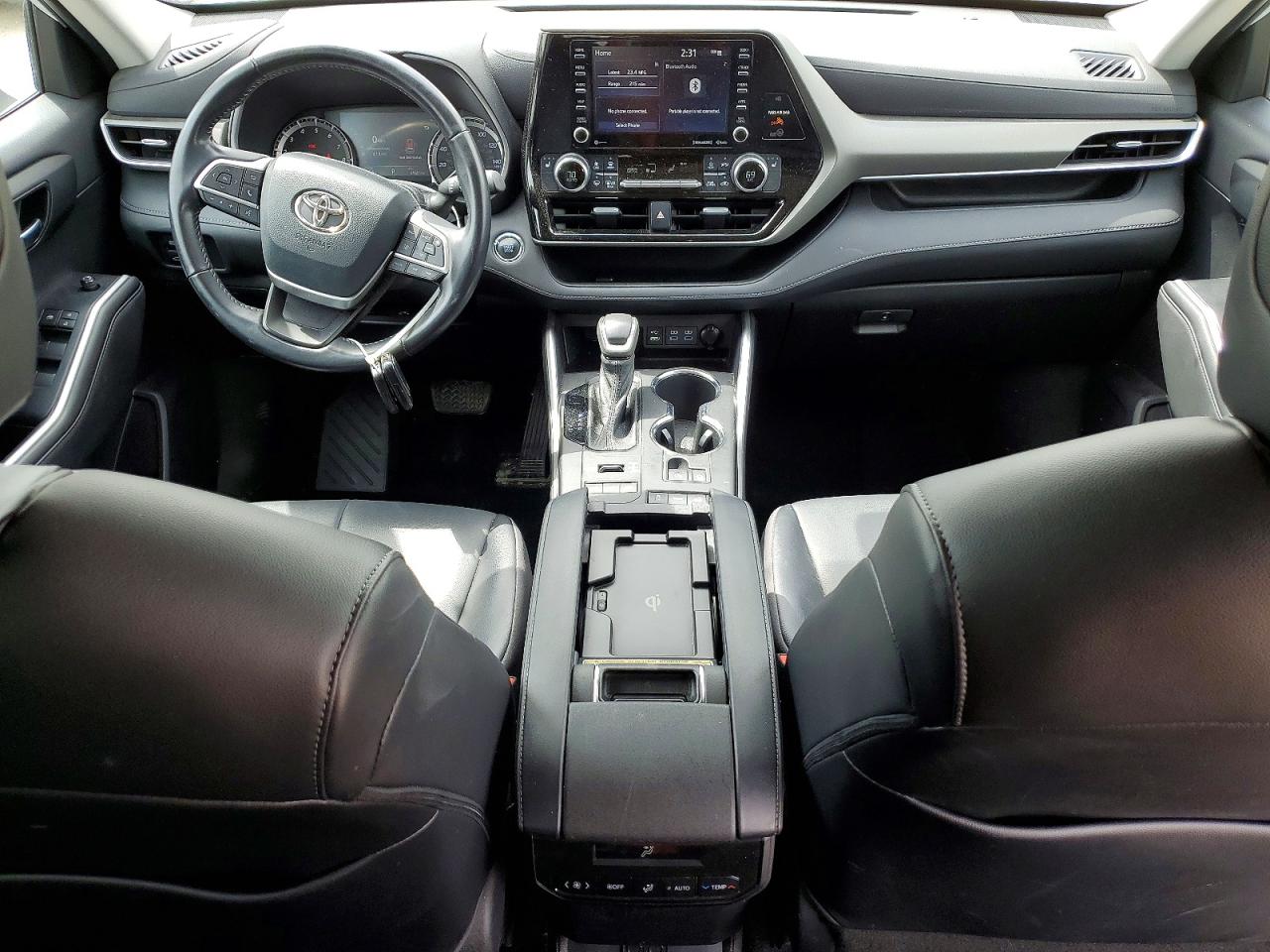 2022 Toyota Highlander VIN 5TDGZRBHXNS561502 photo 8