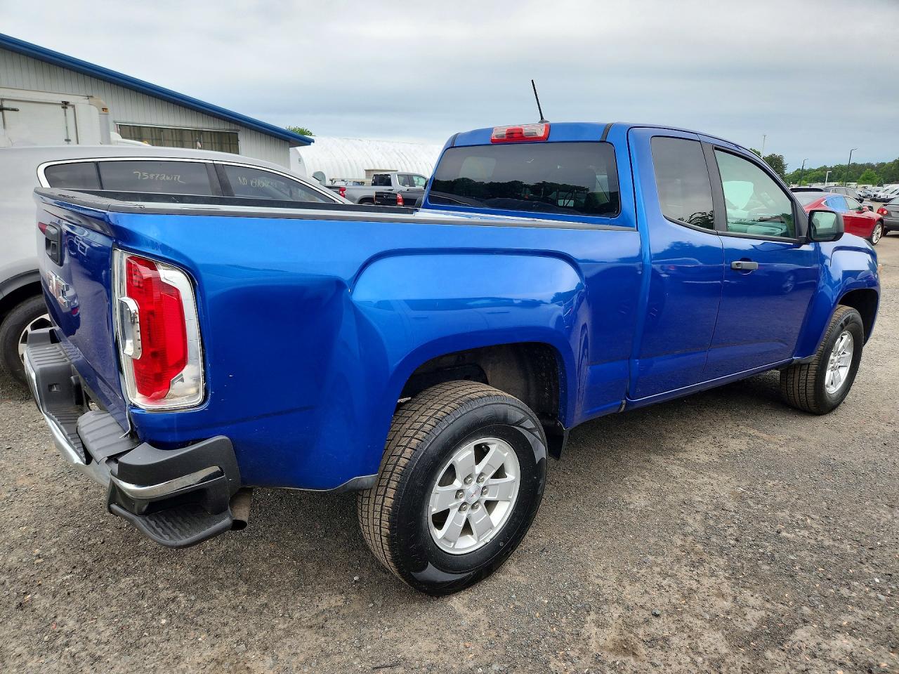 2020 GMC Canyon VIN 1GTH5BEA9L1121321 photo 3