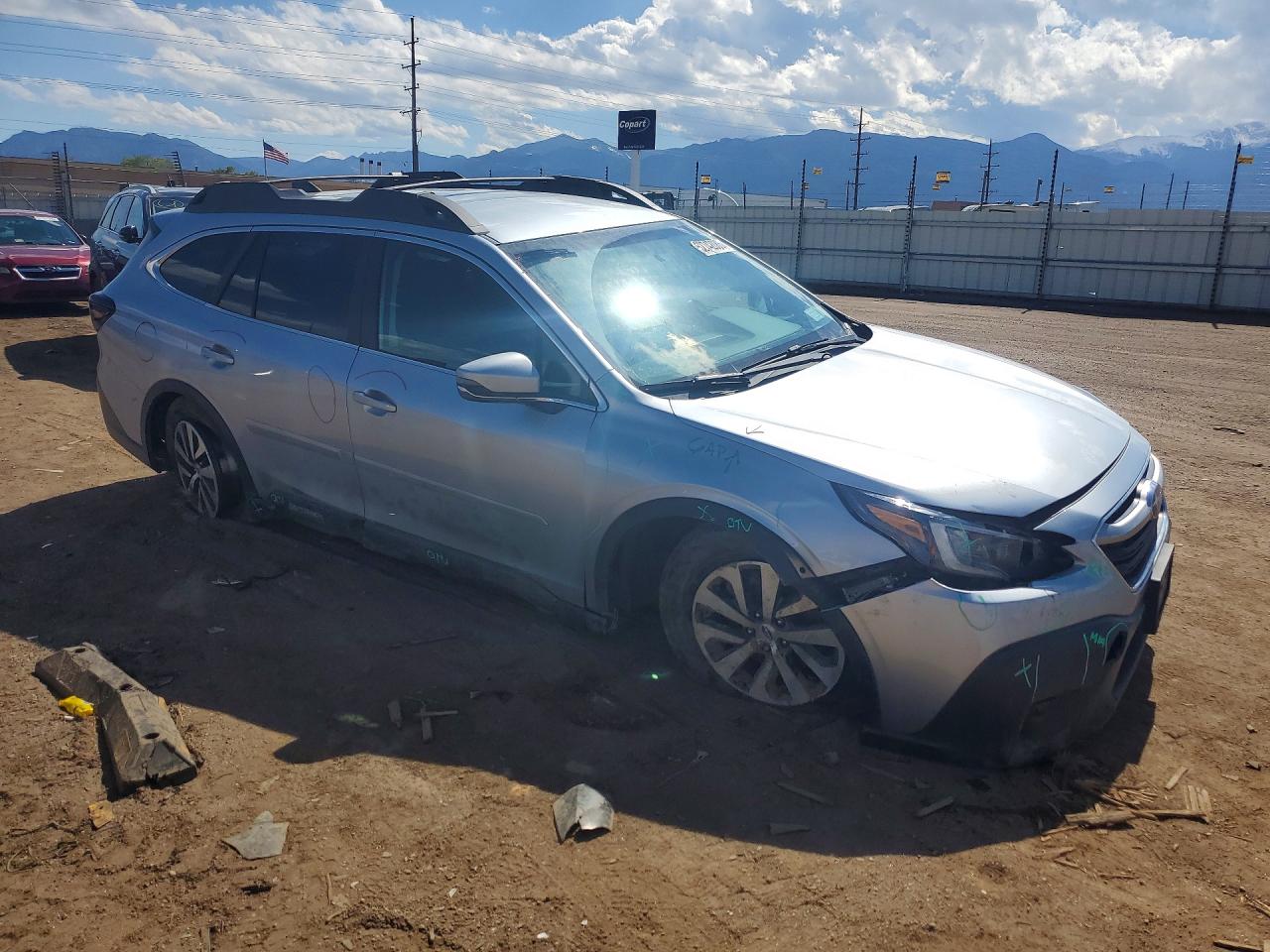 2021 Subaru Outback VIN 4S4BTACC1M3160464 photo 4