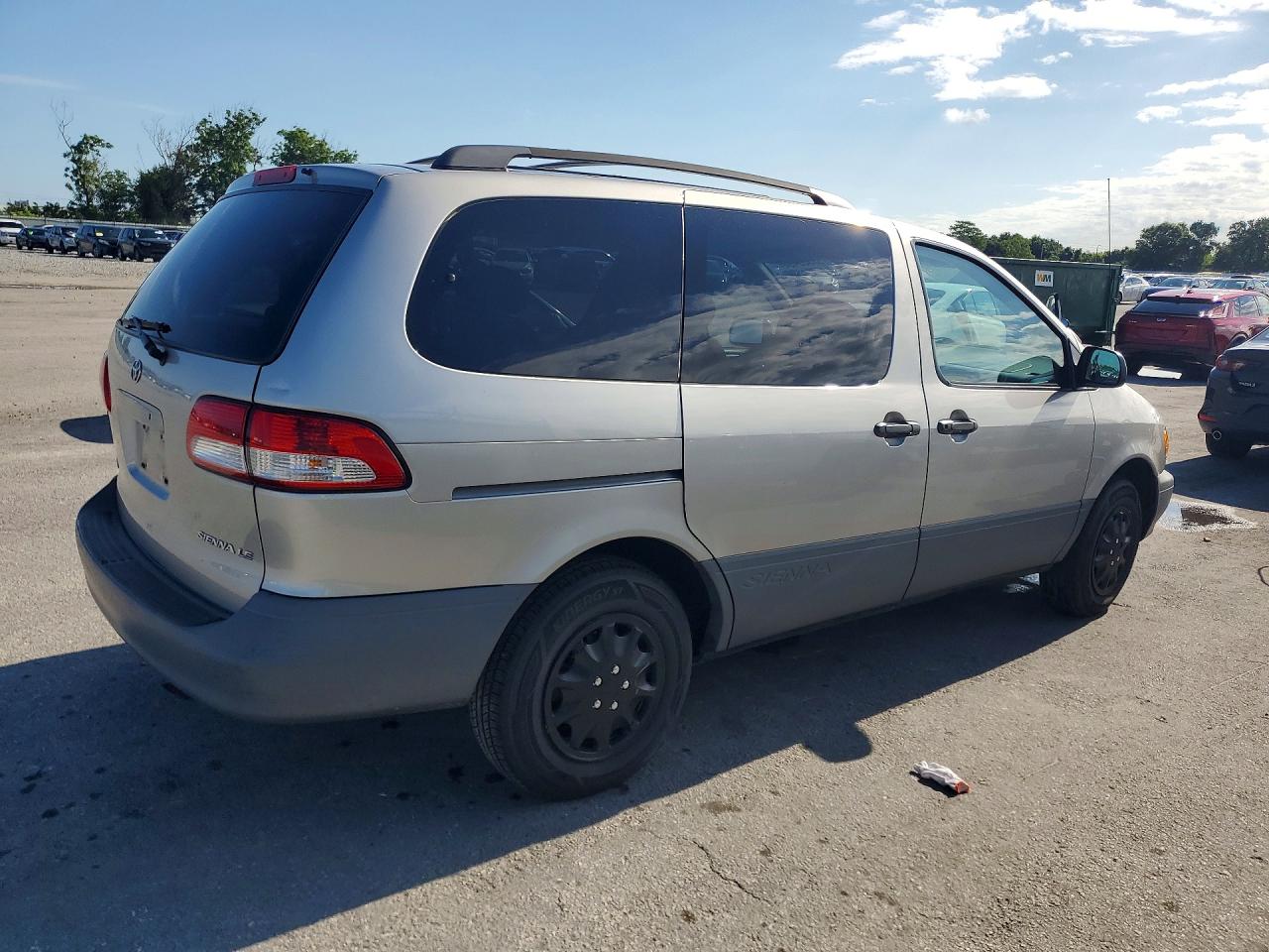 2001 TOYOTA Sienna VIN 4T3ZF13C61U361571 photo 3