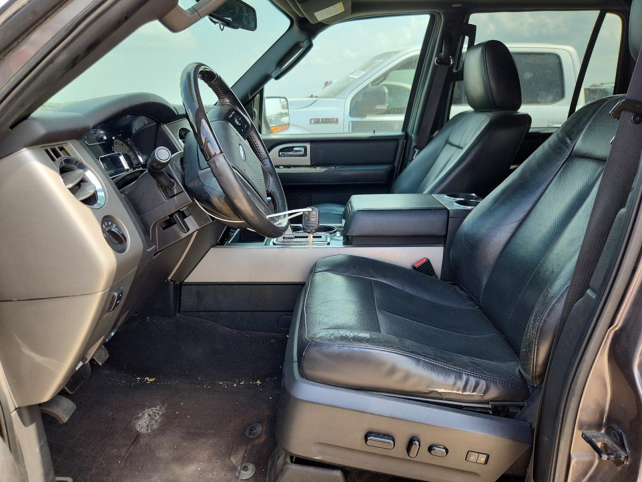 2014 Ford Expedition VIN 1FMJK1K54EEF63877 photo 7