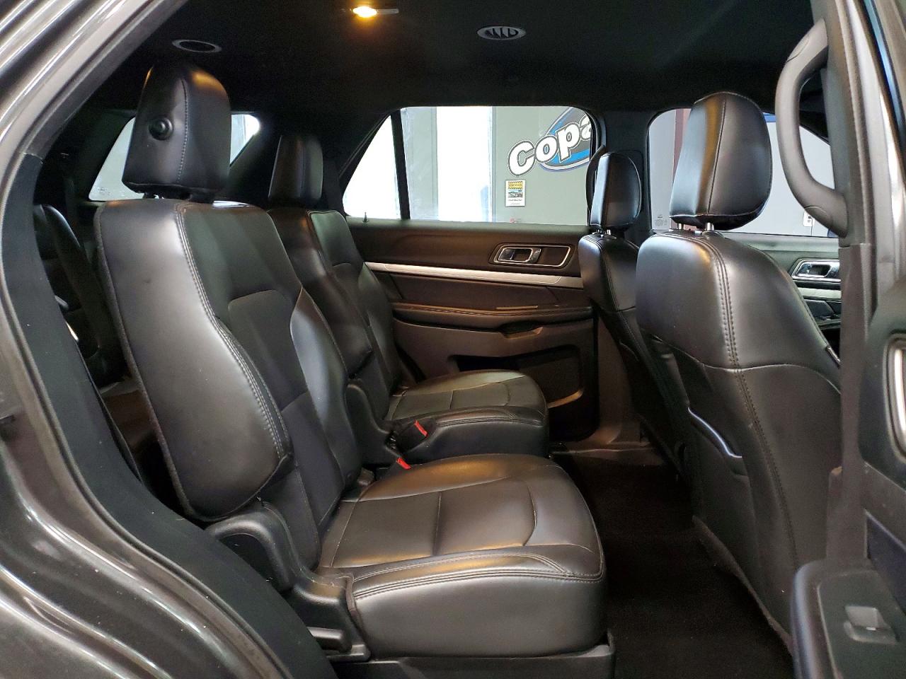 2019 Ford Explorer VIN 1FM5K7D86KGA71833 photo 11