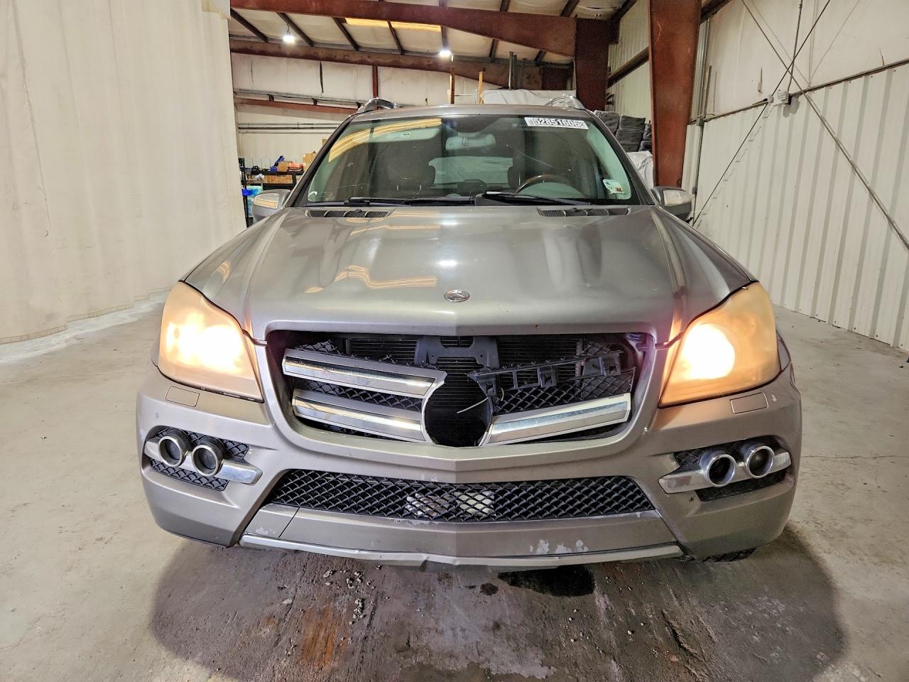 2010 Mercedes-Benz Gl-class VIN 4JGBF7BE0AA576199 photo 5