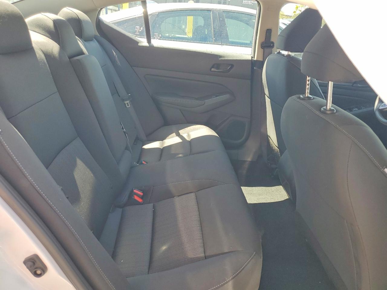 2026 Nissan Altima VIN 1N4BL4DV5TN325429 photo 10