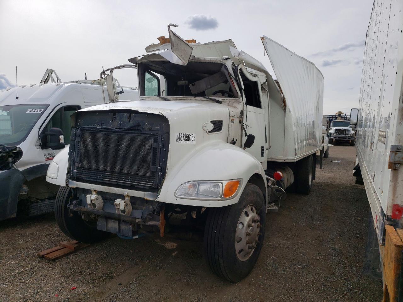 2022 PETERBILT All models VIN 2NP2HM6X4NM767642 photo 1