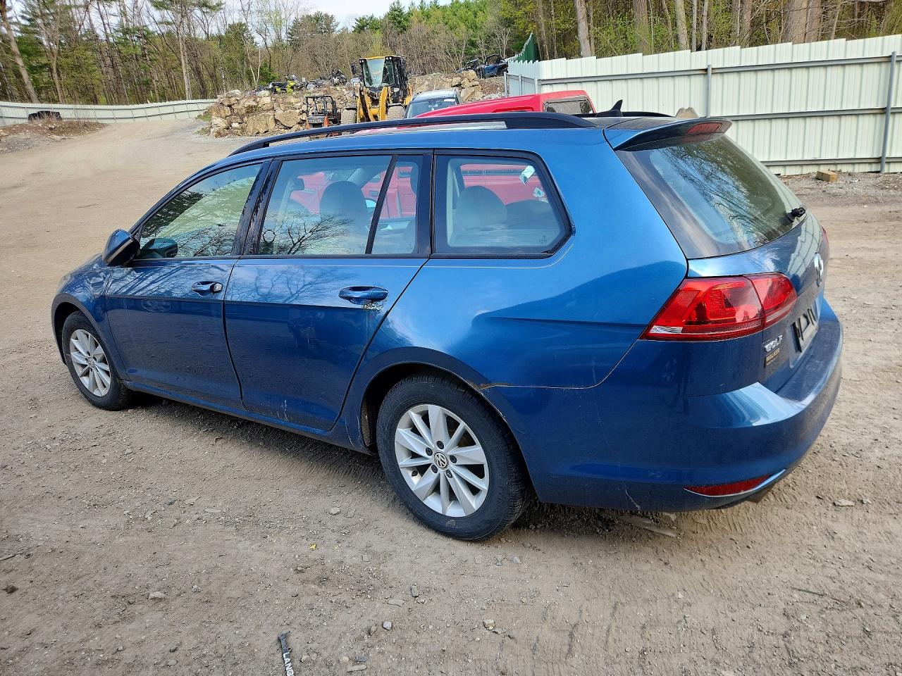 2016 Volkswagen Golf VIN 3VWA17AUXGM518214 photo 2