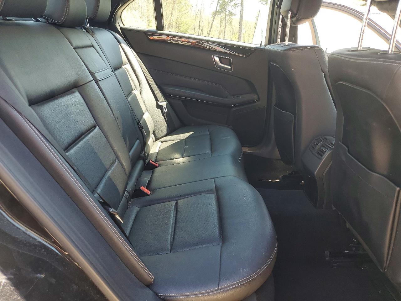 2015 Mercedes-Benz E-class VIN WDDHF8JB5FB154464 photo 10