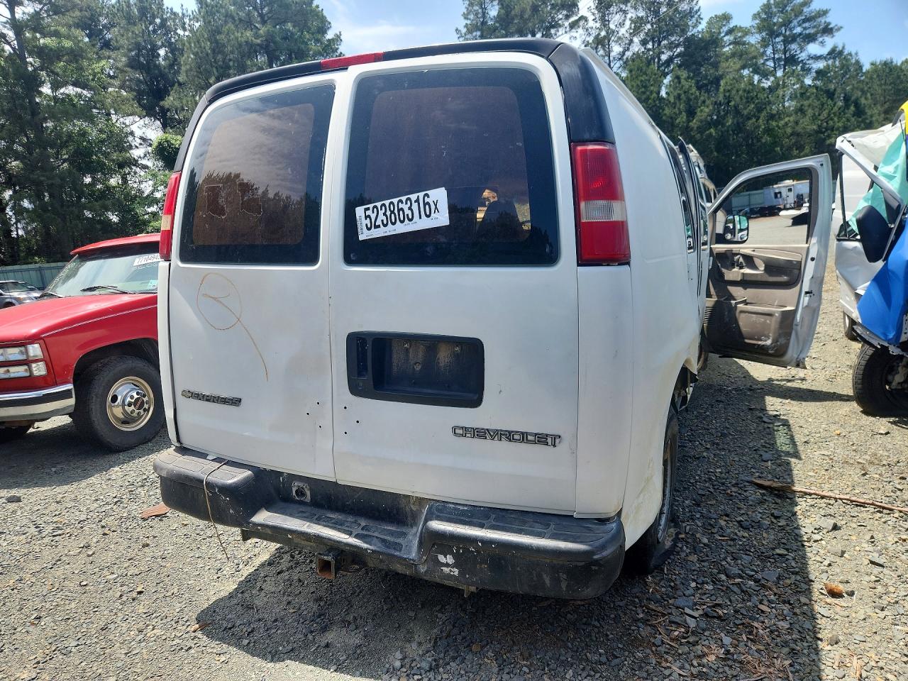 2006 CHEV Express VIN 1GCGG25V661187547 photo 3